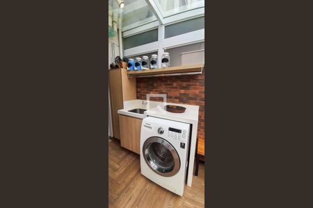 Apartamento à venda com 120m², 2 quartos e 1 vagaÁrea de Serviço