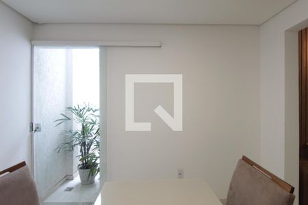 Apartamento para alugar com 122m², 2 quartos e 1 vagaCopa