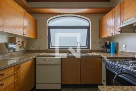 Apartamento à venda com 350m², 4 quartos e 4 vagas
