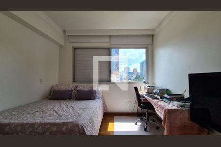 Apartamento à venda com 126m², 3 quartos e 2 vagas