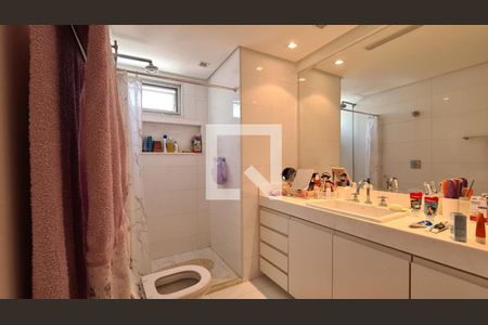 Apartamento à venda com 126m², 3 quartos e 2 vagas