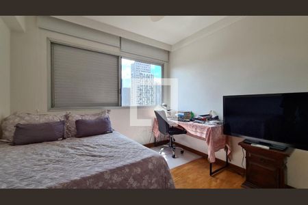 Apartamento à venda com 126m², 3 quartos e 2 vagas