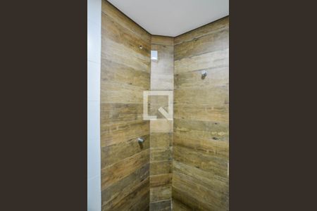 Casa à venda com 270m², 3 quartos e 4 vagasBanheiro de serviço