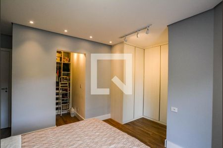 Casa à venda com 270m², 3 quartos e 4 vagasSuíte 3