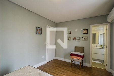 Casa à venda com 270m², 3 quartos e 4 vagasSuíte 1