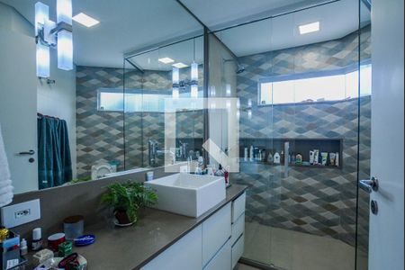 Casa à venda com 270m², 3 quartos e 4 vagasBanheiro da Suíte 3