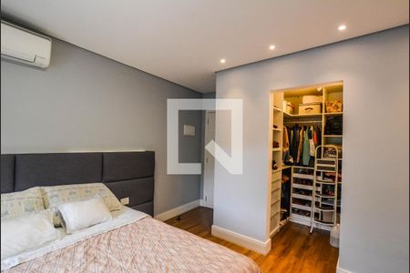 Casa à venda com 270m², 3 quartos e 4 vagasSuíte 3