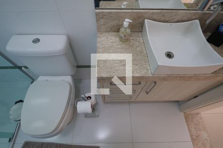 Casa à venda com 230m², 3 quartos e 15 vagasBanheiro 2