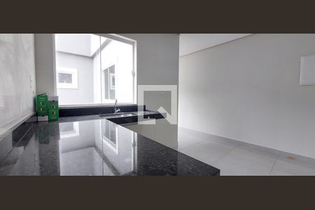 Apartamento à venda com 140m², 3 quartos e 2 vagas Apartamento à venda com 140m², 3 quartos e 2 vagasCozinha