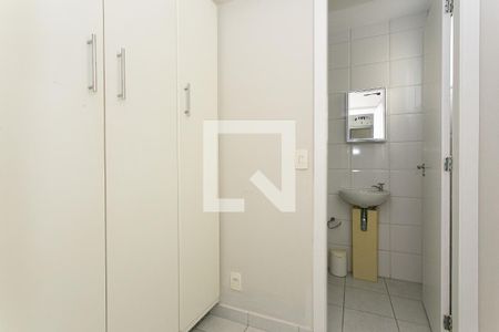 Apartamento para alugar com 170m², 4 quartos e 3 vagas Apartamento para alugar com 170m², 4 quartos e 3 vagasÁrea de Serviço