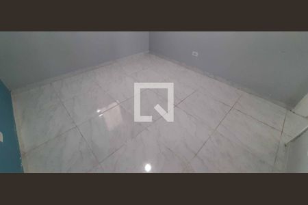 Quarto 1 de casa para alugar com 2 quartos, 100m² em Bonfim, Osasco