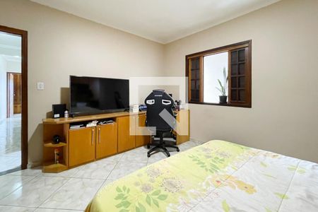 Casa à venda com 247m², 3 quartos e 4 vagas Casa à venda com 247m², 3 quartos e 4 vagasQuarto 1