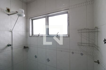 Casa à venda com 193m², 3 quartos e 4 vagasBanheiro Piso Superior - Box