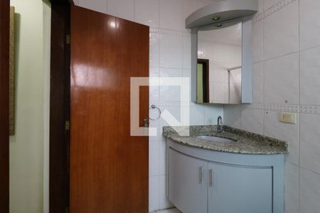 Casa à venda com 193m², 3 quartos e 4 vagasBanheiro Piso Superior