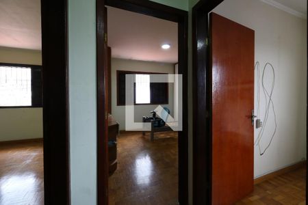 Casa à venda com 193m², 3 quartos e 4 vagasCorredor