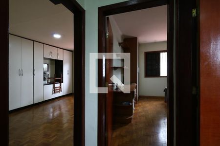 Casa à venda com 193m², 3 quartos e 4 vagasCorredor