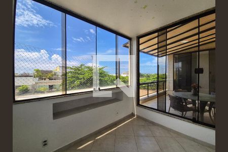 Apartamento à venda com 319m², 4 quartos e 3 vagas Apartamento à venda com 319m², 4 quartos e 3 vagas Quarto 2