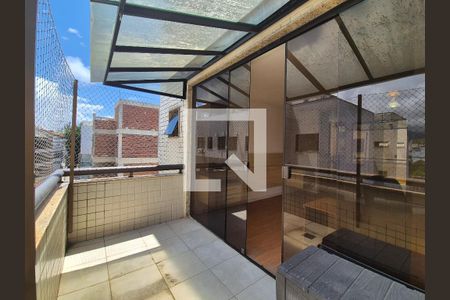 Apartamento à venda com 319m², 4 quartos e 3 vagas Apartamento à venda com 319m², 4 quartos e 3 vagasQuarto 1