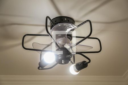 Apartamento à venda com 167m², 4 quartos e 3 vagas Apartamento à venda com 167m², 4 quartos e 3 vagasSuíte da Cobertura - Ventilador