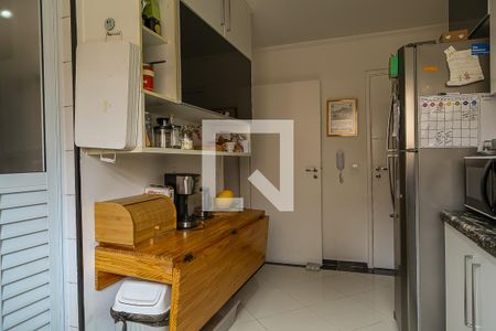 Apartamento à venda com 167m², 4 quartos e 3 vagas Apartamento à venda com 167m², 4 quartos e 3 vagasCozinha
