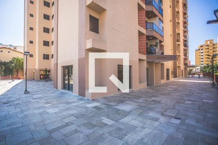 Apartamento à venda com 167m², 4 quartos e 3 vagas Apartamento à venda com 167m², 4 quartos e 3 vagasHall de Entrada