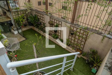 Apartamento à venda com 167m², 4 quartos e 3 vagas Apartamento à venda com 167m², 4 quartos e 3 vagasPiscina