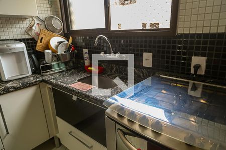 Apartamento à venda com 167m², 4 quartos e 3 vagas Apartamento à venda com 167m², 4 quartos e 3 vagasCozinha - Detalhe