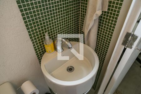 Apartamento à venda com 167m², 4 quartos e 3 vagas Apartamento à venda com 167m², 4 quartos e 3 vagasBanheiro da Suíte da Cobertura - Pia