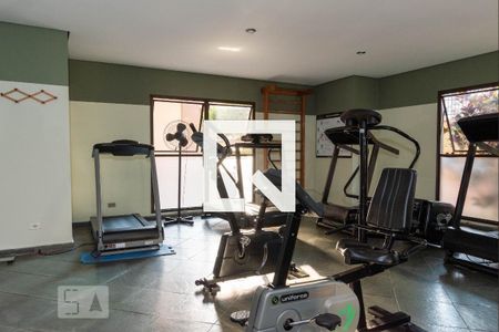 Apartamento à venda com 167m², 4 quartos e 3 vagas Apartamento à venda com 167m², 4 quartos e 3 vagasAcademia
