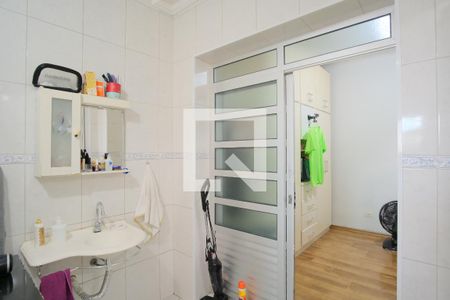 Casa de condomínio à venda com 148m², 3 quartos e 1 vagaBanheiro da Suíte