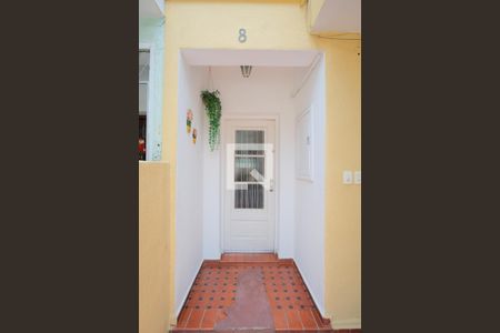 Casa de condomínio à venda com 148m², 3 quartos e 1 vagaFrente