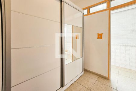 Apartamento para alugar com 190m², 4 quartos e 1 vaga Apartamento para alugar com 190m², 4 quartos e 1 vagaÁrea de serviço