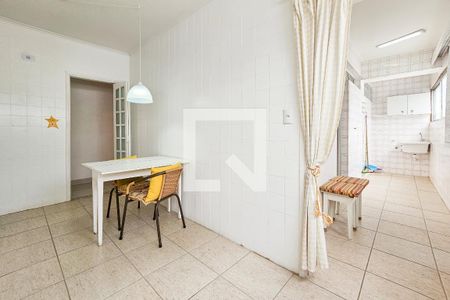 Apartamento para alugar com 190m², 4 quartos e 1 vaga Apartamento para alugar com 190m², 4 quartos e 1 vagaCozinha