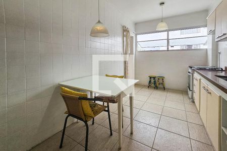 Apartamento para alugar com 190m², 4 quartos e 1 vaga Apartamento para alugar com 190m², 4 quartos e 1 vagaCozinha