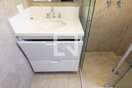 Apartamento à venda com 86m², 2 quartos e 1 vaga Apartamento à venda com 86m², 2 quartos e 1 vagaBanheiro