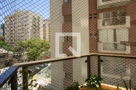 Apartamento à venda com 94m², 3 quartos e 1 vaga Apartamento à venda com 94m², 3 quartos e 1 vagaSuíte varanda