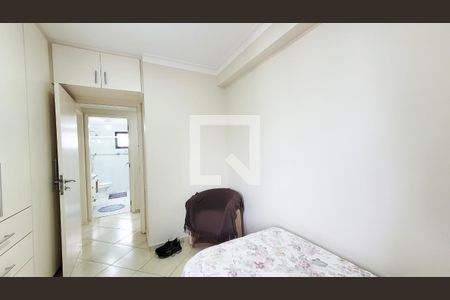 Apartamento à venda com 210m², 3 quartos e 2 vagas Apartamento à venda com 210m², 3 quartos e 2 vagasQuarto 1