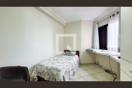 Apartamento à venda com 210m², 3 quartos e 2 vagas Apartamento à venda com 210m², 3 quartos e 2 vagasQuarto 1