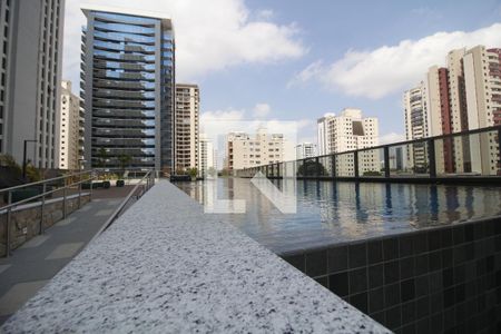 Studio à venda com 32m², 1 quarto e 1 vagaÁrea comum - Piscina