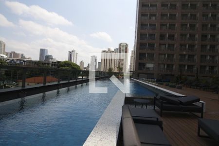 Studio à venda com 32m², 1 quarto e 1 vagaÁrea comum - Piscina