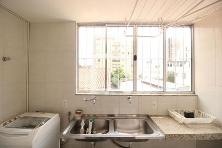 Apartamento à venda com 88m², 3 quartos e 1 vagaÁrea de serviço