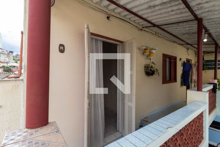 Casa à venda com 280m², 4 quartos e 2 vagasCasa 2 - Área Externa