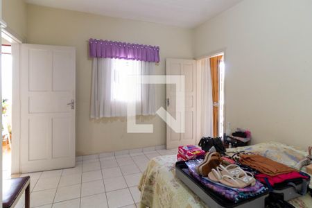 Casa à venda com 280m², 4 quartos e 2 vagasCasa 2 - Quarto 2