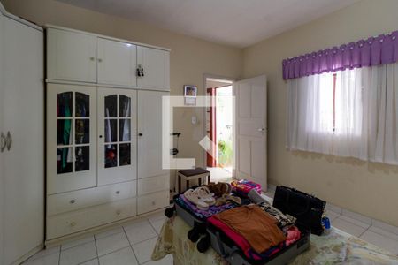 Casa à venda com 280m², 4 quartos e 2 vagasCasa 2 - Quarto 1