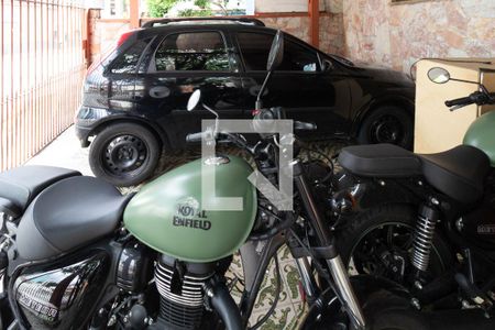 Casa à venda com 280m², 4 quartos e 2 vagasGaragem