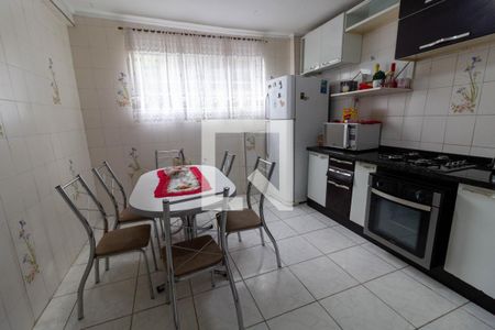 Casa à venda com 280m², 4 quartos e 2 vagasCasa 2 - Cozinha