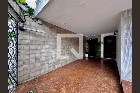 Casa à venda com 187m², 3 quartos e 3 vagas Casa à venda com 187m², 3 quartos e 3 vagasGaragem