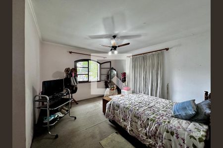 Casa à venda com 187m², 3 quartos e 3 vagas Casa à venda com 187m², 3 quartos e 3 vagasSuíte