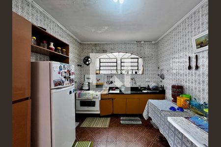 Casa à venda com 187m², 3 quartos e 3 vagas Casa à venda com 187m², 3 quartos e 3 vagasCozinha