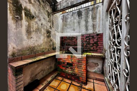 Casa à venda com 187m², 3 quartos e 3 vagas Casa à venda com 187m², 3 quartos e 3 vagasChurrasqueira